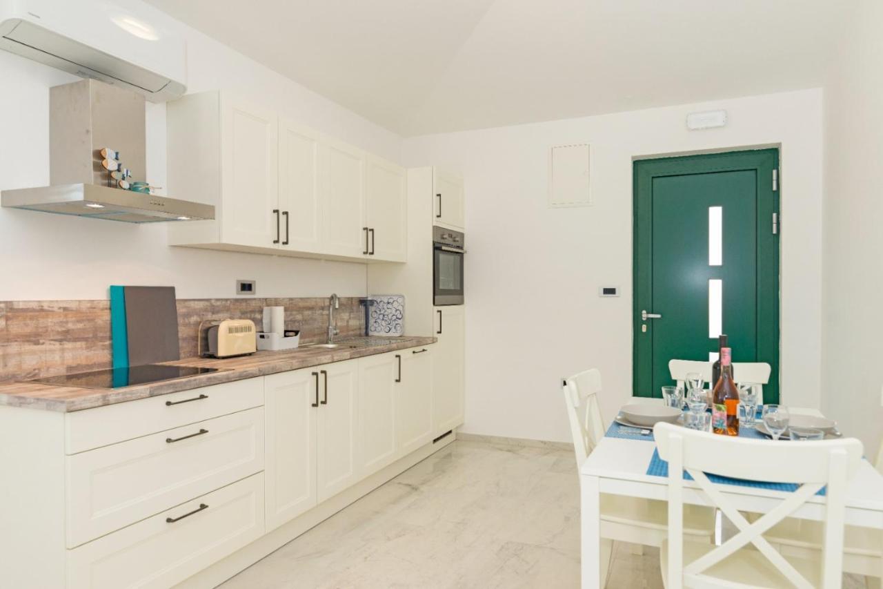 Ferienwohnung Ventus Srima Exterior foto