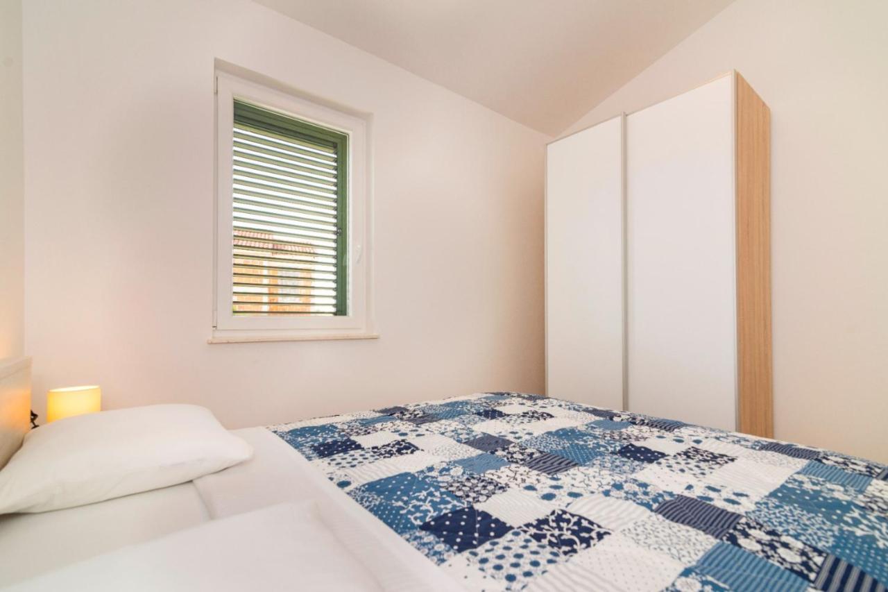 Ferienwohnung Ventus Srima Exterior foto